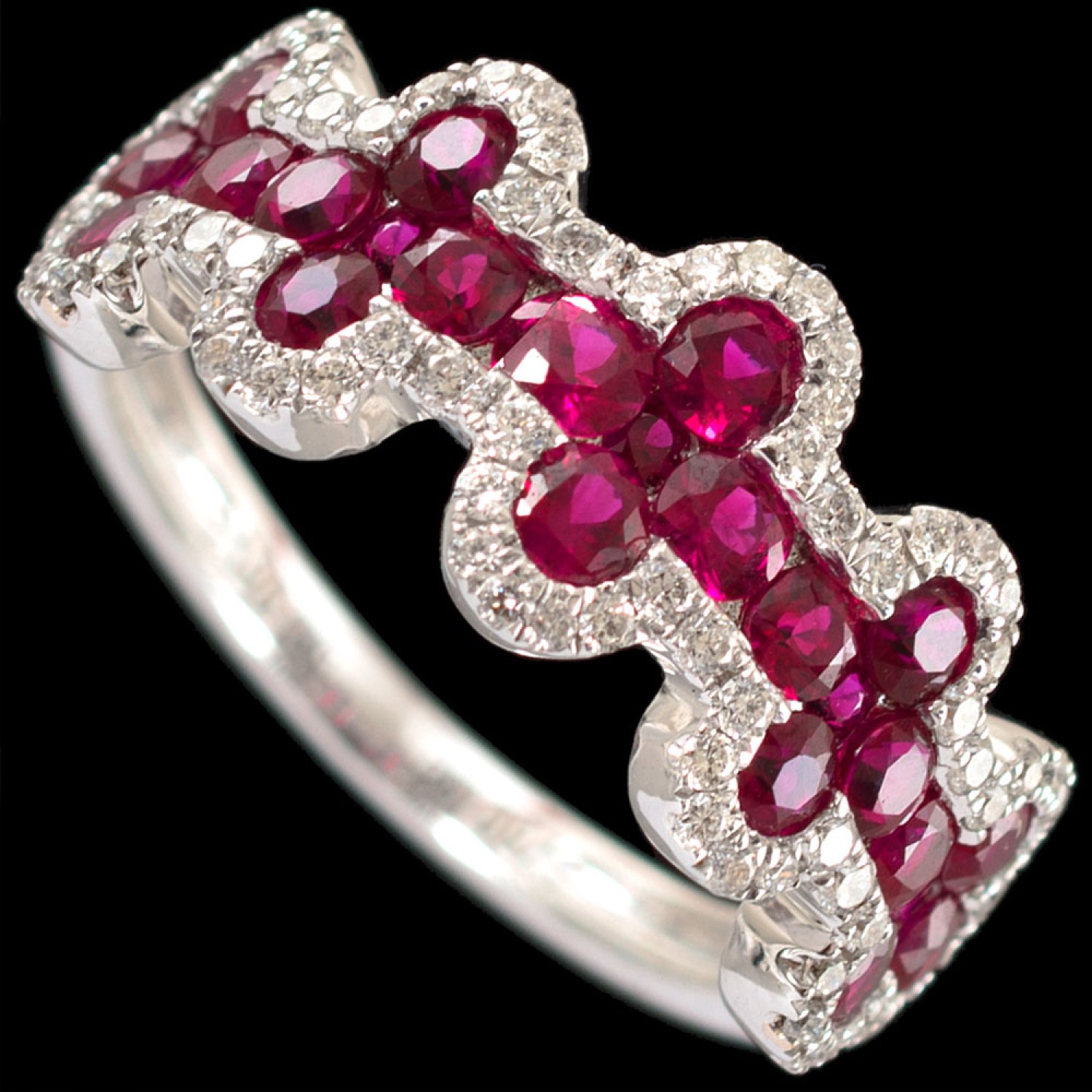 Antique Jewellery » 18ct Ruby and Diamond Ring